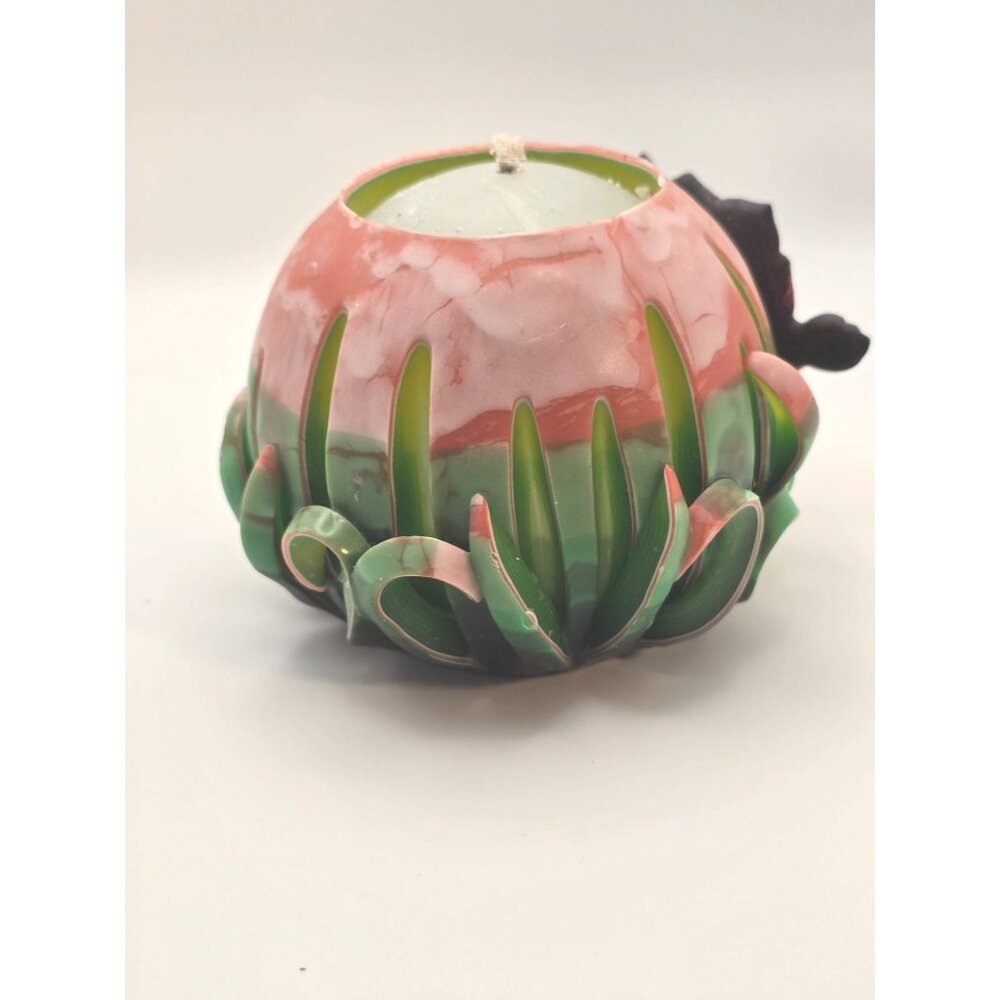 Rose hand Carved Round Candle - Picture 4 of 6